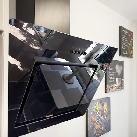 Apartament Immostay S#2 - Free Parking & Balkon, Wifi & Naehe Mercedes Benz