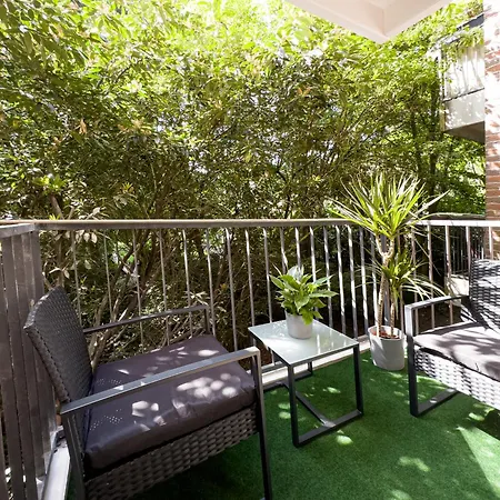 Immostay S#2 - Free Parking & Balkon, Wifi & Naehe Mercedes Benz Apartament