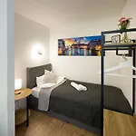 Lejlighed Immostay S#2 - Free Parking & Balkon, Wifi & Naehe Mercedes Benz