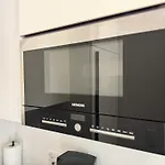 Immostay S#2 - Free Parking & Balkon, Wifi & Naehe Mercedes Benz Lejlighed