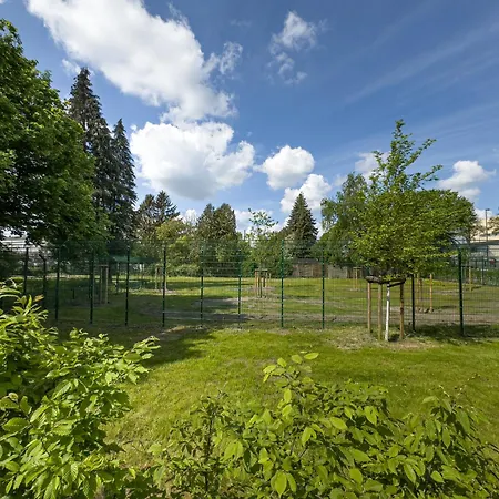 Immostay S#2 Zimmer - Free Parking & Balkon, Wifi & Naehe Mercedes Benz Apartment BRE