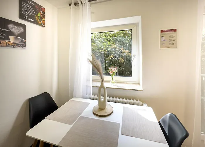 Apartment Immostay S#2 - Free Parking & Balkon, Wifi & Naehe Mercedes Benz *