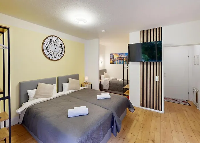 Apartment Immostay S#2 - Free Parking & Balkon, Wifi & Naehe Mercedes Benz Bremen